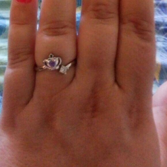 Royal Ring - Picture 5 of 8